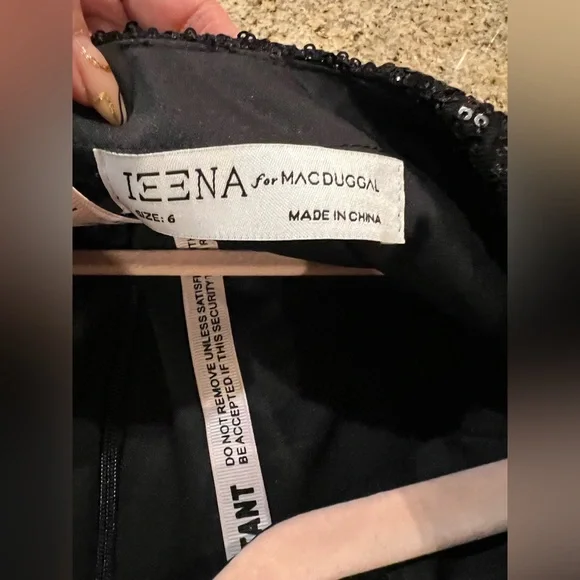 Ieena for Mac Duggal Black Sequin Knotted Long Sleeve Midi Dress Size 6 NWT - Picture 5 of 12